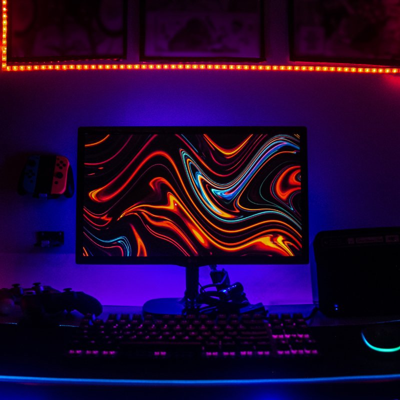 Gaming PCs & Monitors - KWT Tech Mart