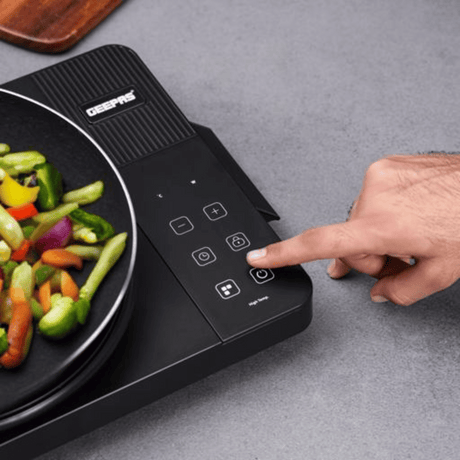 Geepas 2000W Infrared Cooker GIC6101K