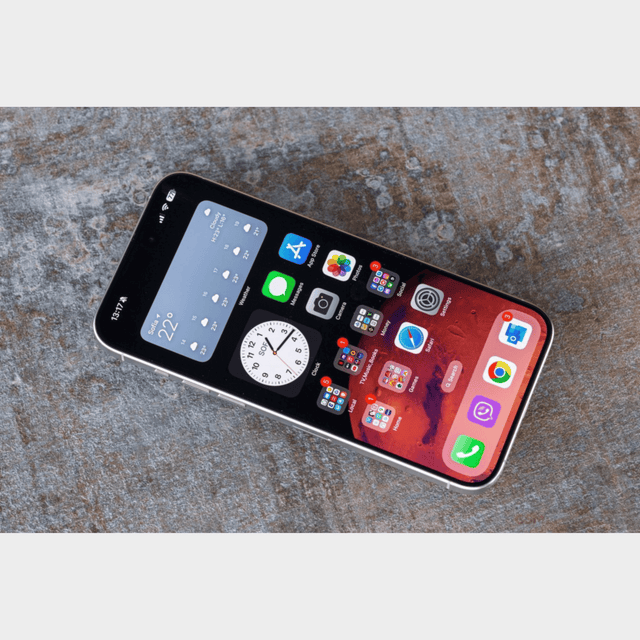 Apple iPhone 15 Pro Max – 6.7", 128GB ROM, 8GB RAM, 48MP, 4441mAh – Black Titanium (UK Used)