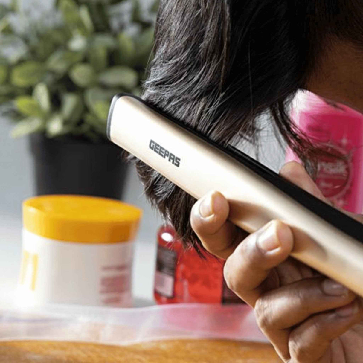 Geepas Go Silky Hair Straightener GHS-86016 – Gold