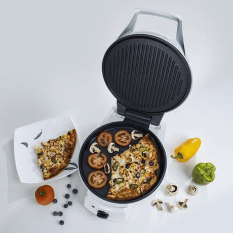 Geepas 11-inch Black Pizza Maker, GPM2035 - KWT Tech Mart