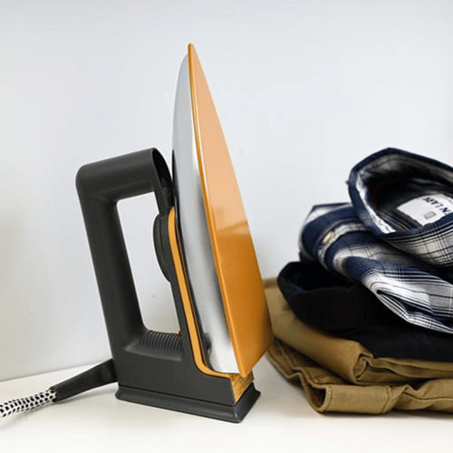 Geepas 1200W Dry Iron - KWT Tech Mart